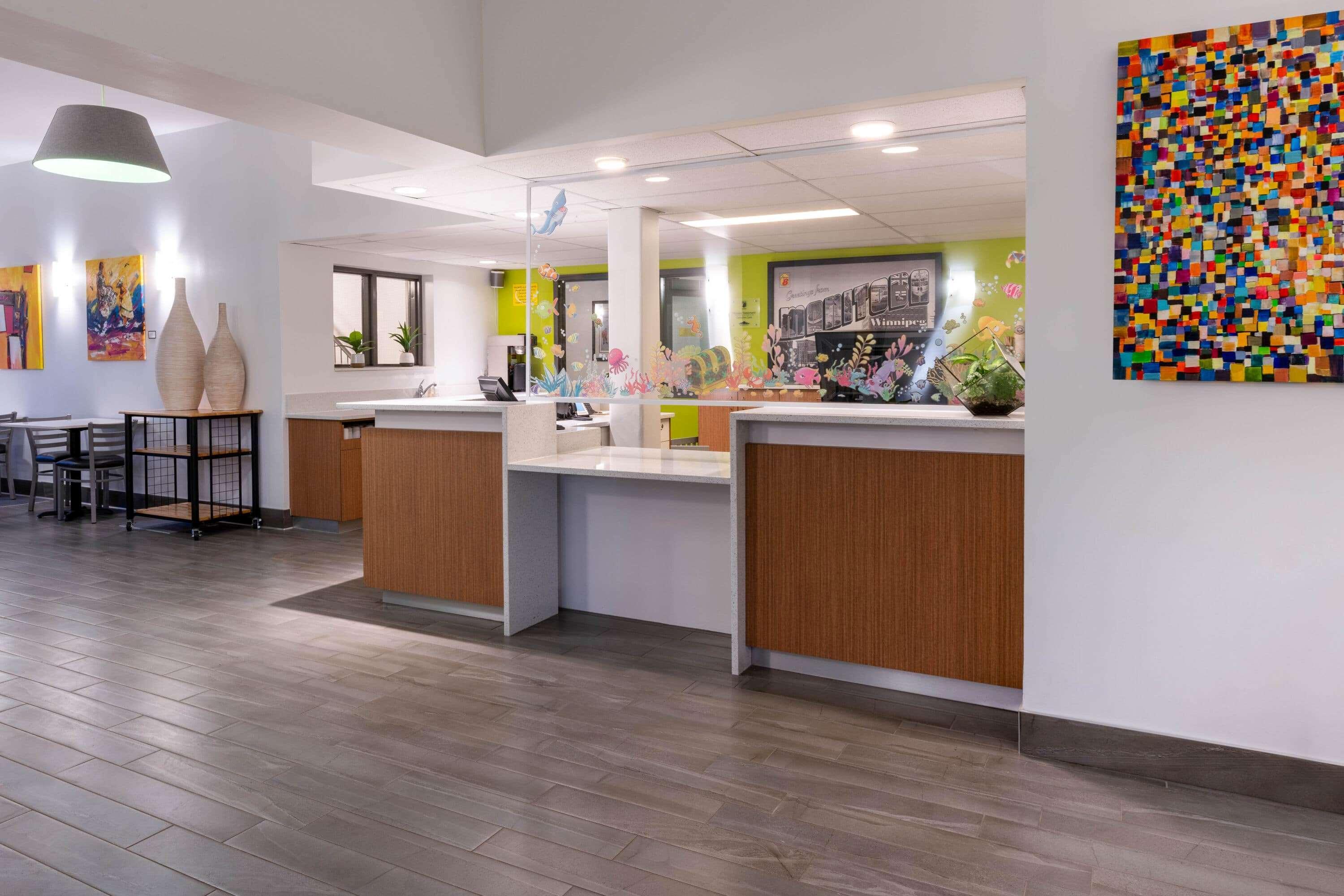 Super 8 By Wyndham Winnipeg West מראה חיצוני תמונה